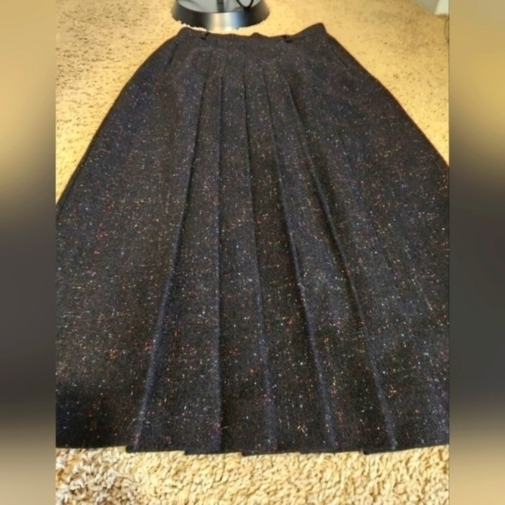Wool Skirt VTG Black‎ Speckles Pleated Belt Loops Pockets Modest Office Workwear